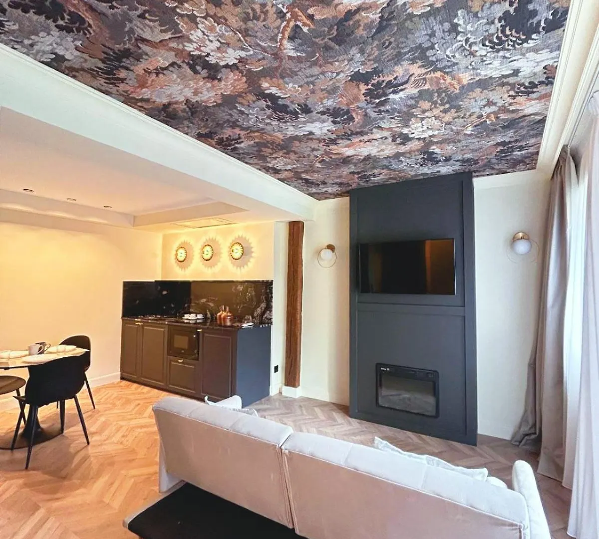 Lemon Suites Santander 0*,