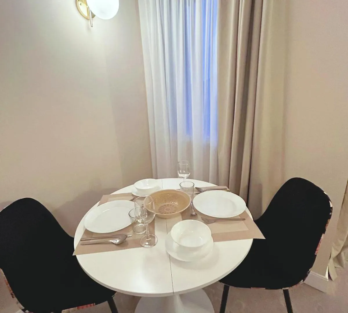Lemon Suites Santander 0*,