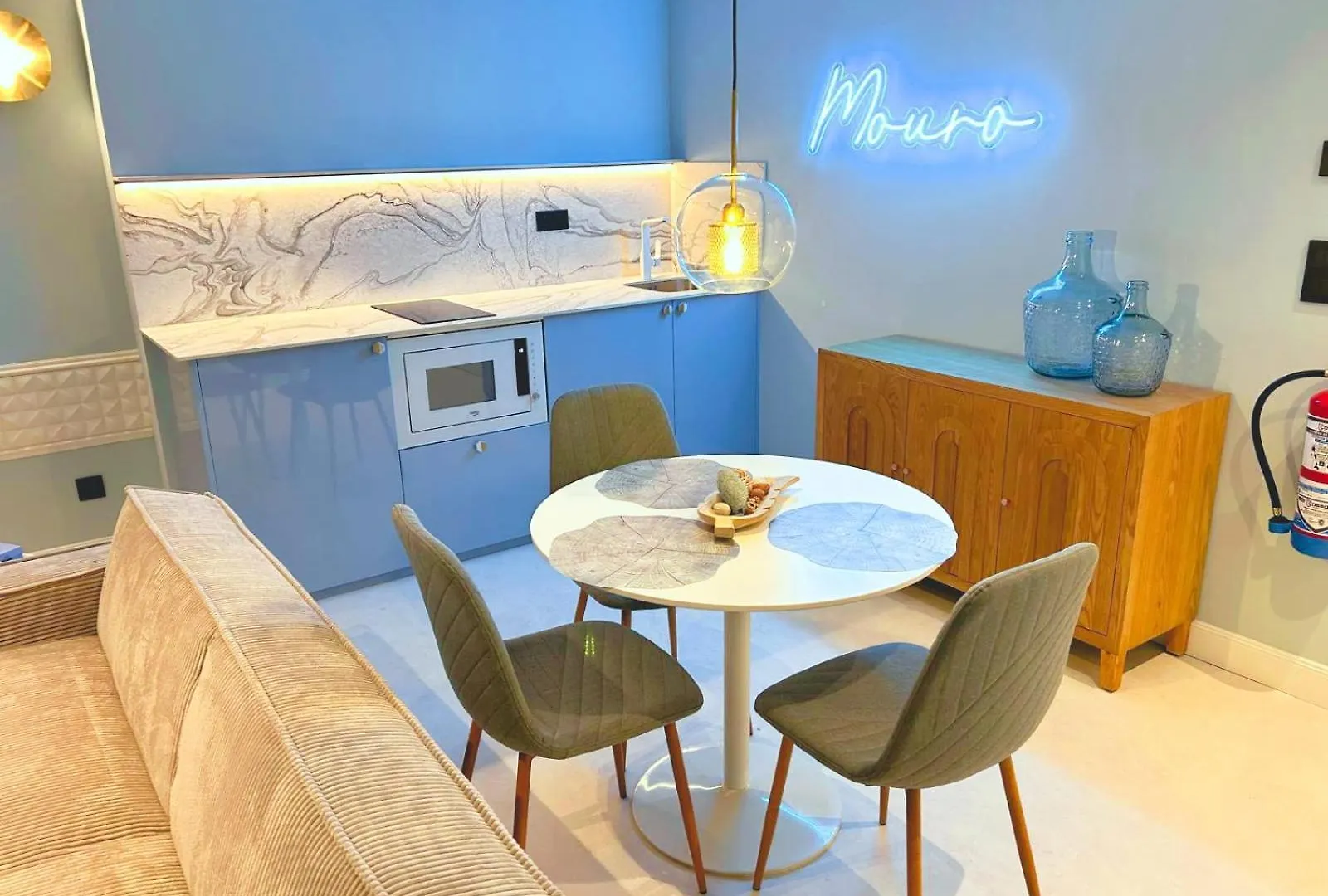 Lemon Suites Santander 0*,
