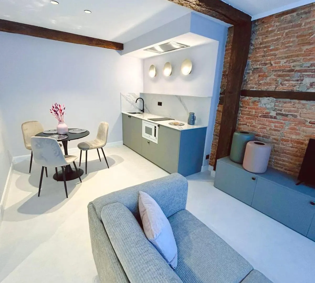 Lemon Suites Santander Spain
