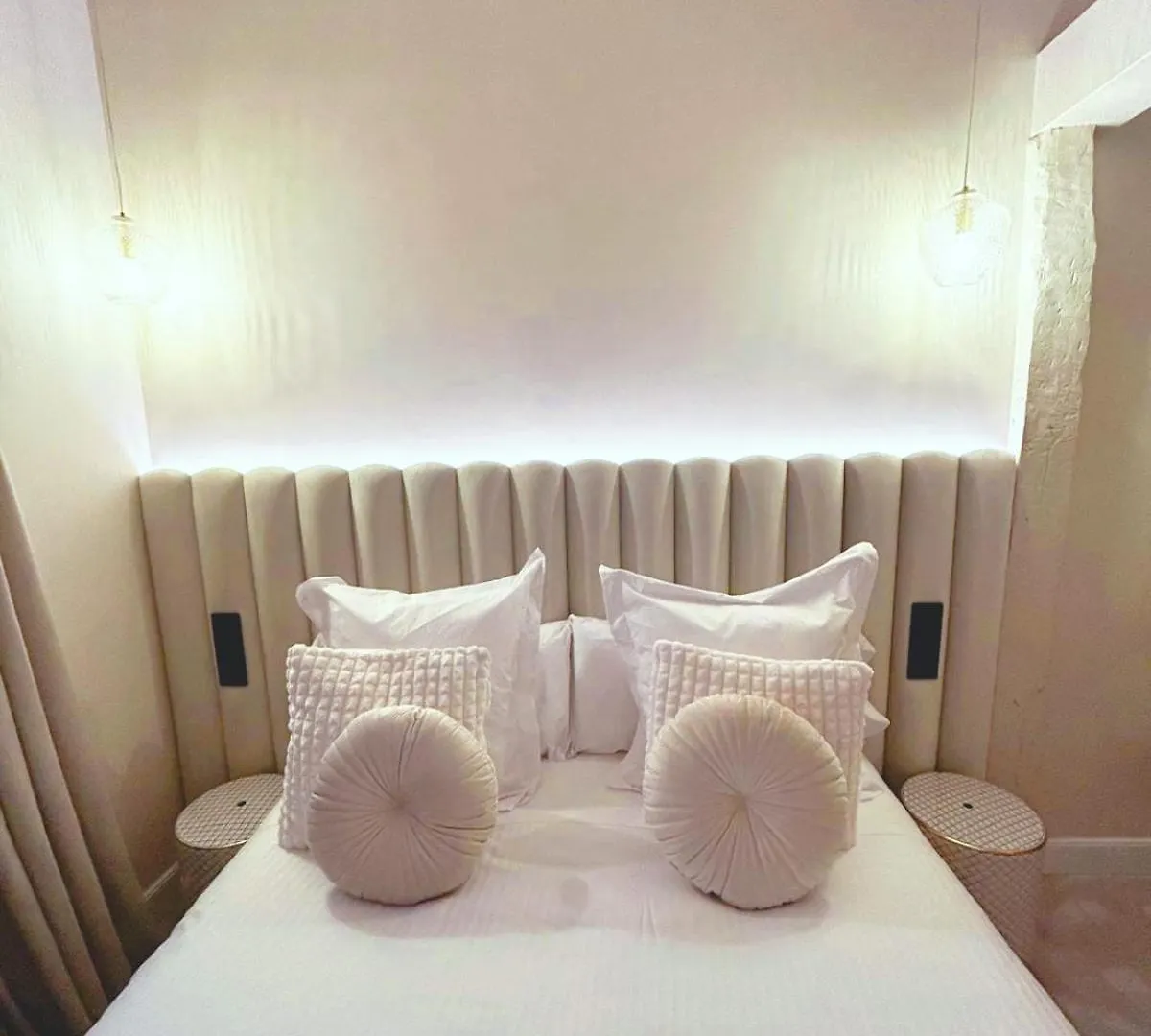 Lemon Suites Santander 0*,  Spain